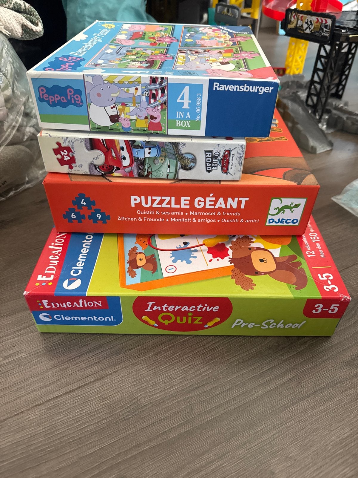 Puzzle, Ophalen, Meer dan 50 stukjes, Gebruikt, 2 tot 4 jaar