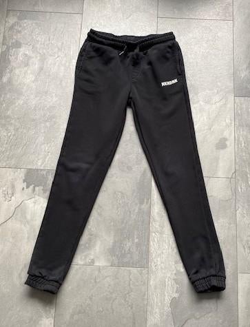 Joggingbroek van NIK&NIK, maat 152 (qwe), Kinderen en Baby's, Kinderkleding | Maat 152, Broek, Nik&Nik, Ophalen of Verzenden, Zo goed als nieuw