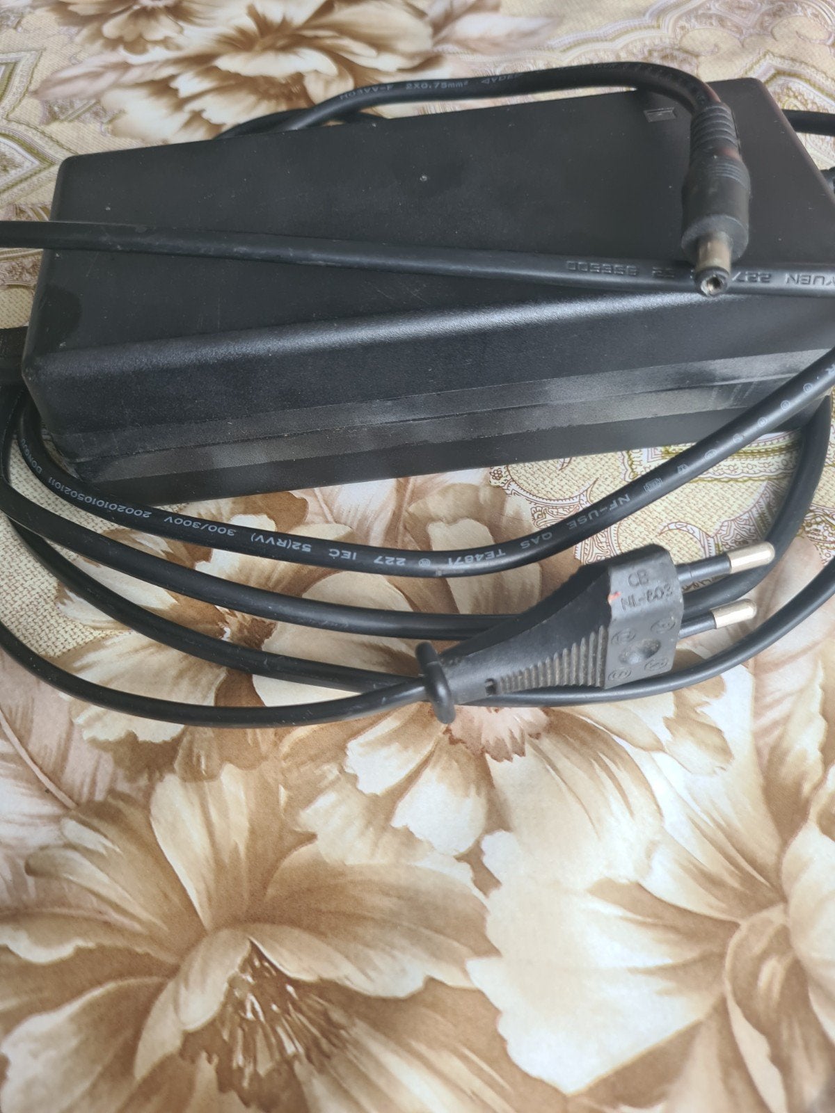ORIGINELE SPARTA  ELEKTRISCH FIETS OPLADER, Ophalen, Zo goed als nieuw, Elektrische fiets, Sparta