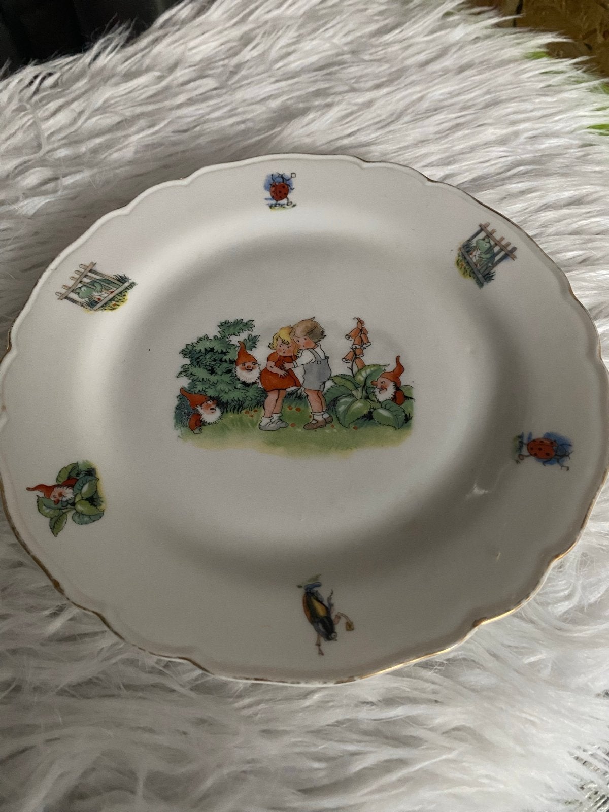 Vintage Tsjechoslowaaks kinderbordje met kabouters, Ophalen of Verzenden