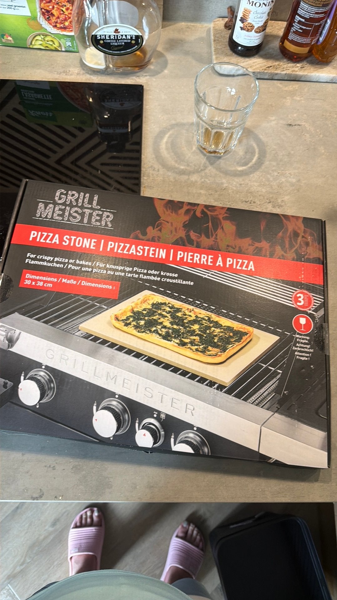 Pizza steen nieuwe in de doos, Ophalen, Zo goed als nieuw