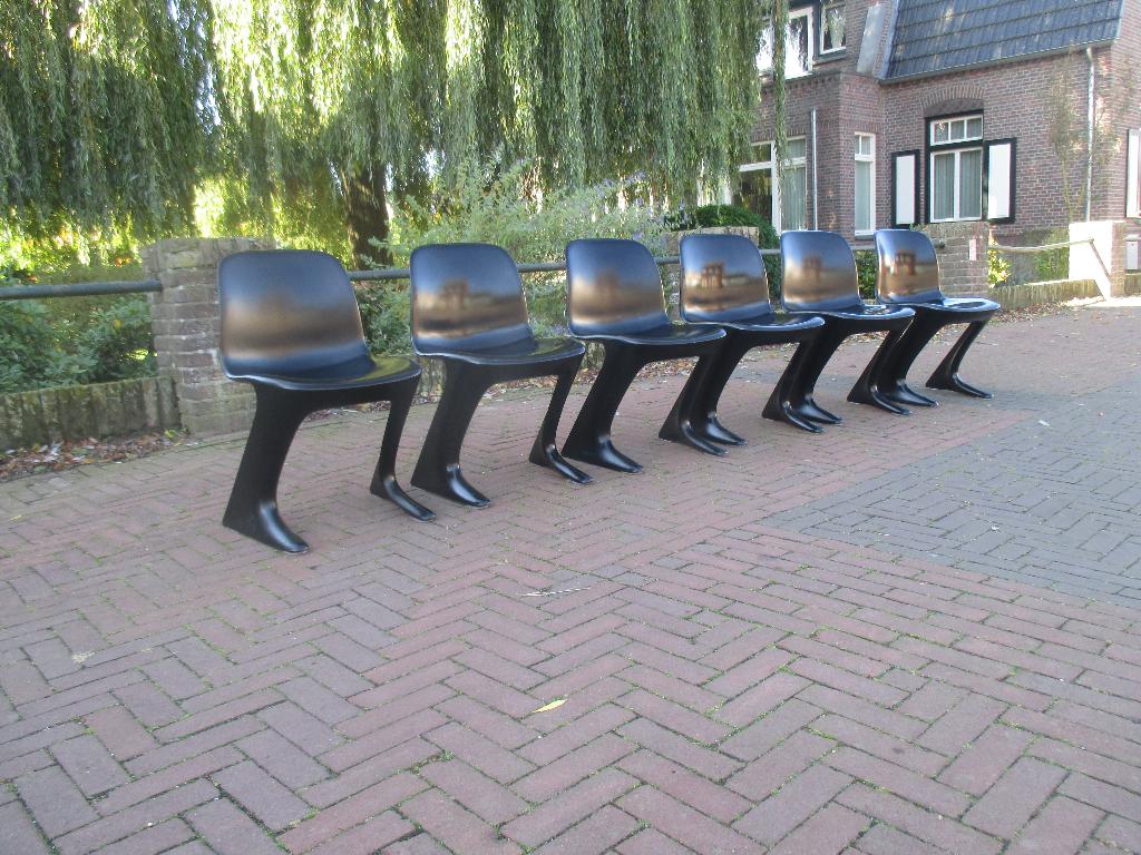 Kangaroo Chair Ernst Moeckl jaren 70 design Horn Germany, Ophalen, Kunststof, Gebruikt, Zwart