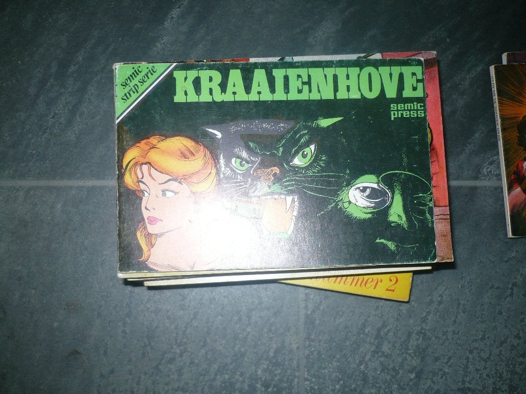 5 oblong strips uit de serie semic, Boeken, Meerdere stripboeken, Ophalen of Verzenden, Gelezen
