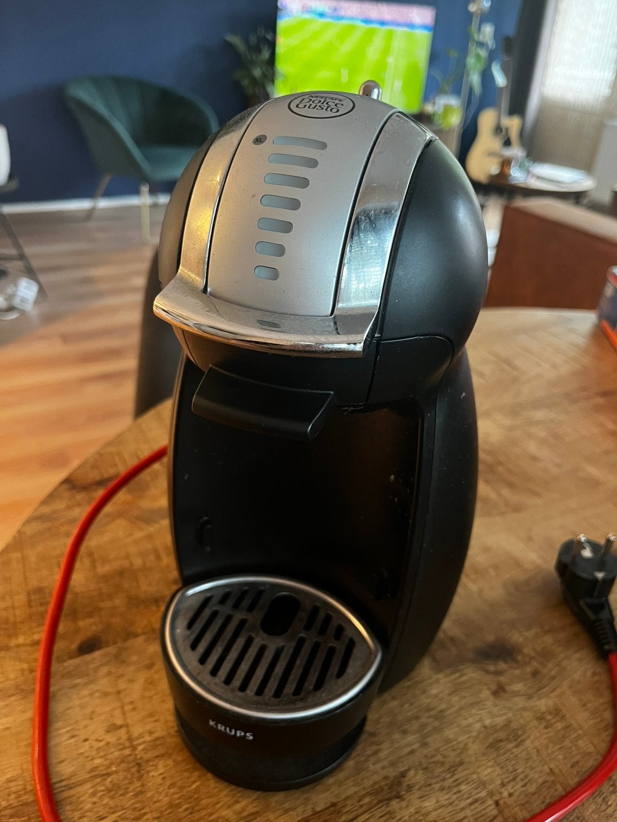 Dolce gusto apparaat, Witgoed en Apparatuur, Koffiezetapparaten, Ophalen of Verzenden, Gebruikt, Koffiemachine, Koffiepads en cups