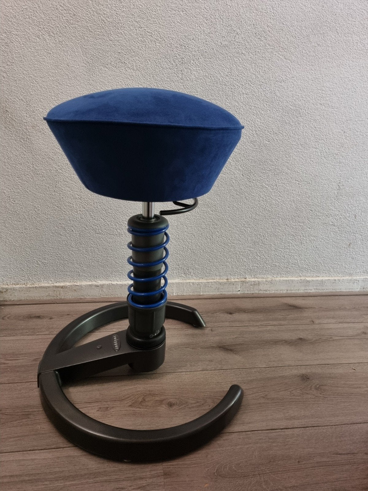 Aeris Swopper - ergonomische bureaukruk, Ophalen, Zo goed als nieuw, Zwart, Bureaukruk