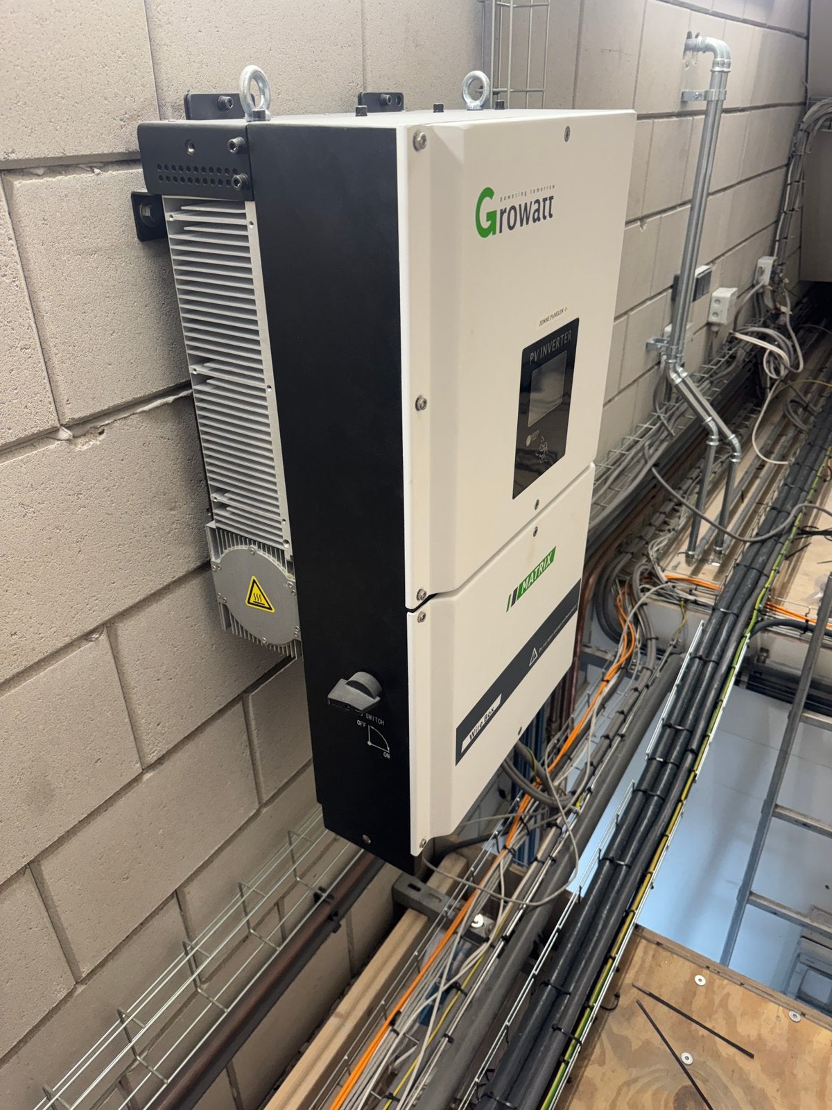 Growatt 25 kW omvormer zonnepanelen, Doe-het-zelf en Verbouw, Ophalen of Verzenden, Zo goed als nieuw, Overige typen
