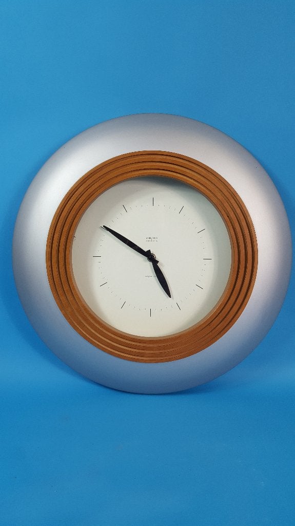 Klok, wandklok Karlsson Clock Collection, 42 cm diameter. S4, Huis en Inrichting, Tweedehands verkoop, Tweedehands verkoop, Ophalen of Verzenden