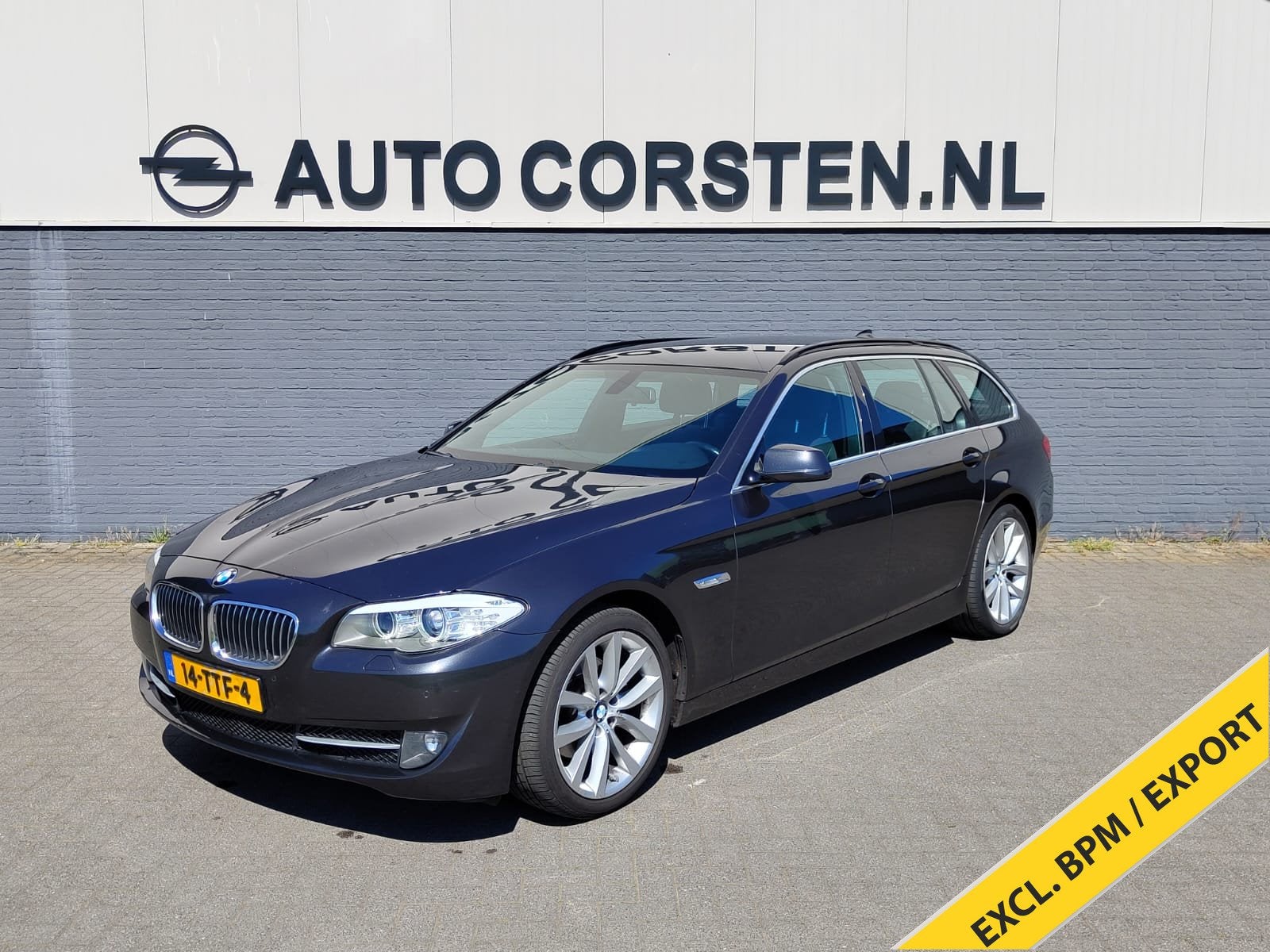 BMW 5 Serie Touring 523i Aut. High Executive Trekhaak Leer N, Euro 5, Achterwielaandrijving, Zwart, 2000 kg
