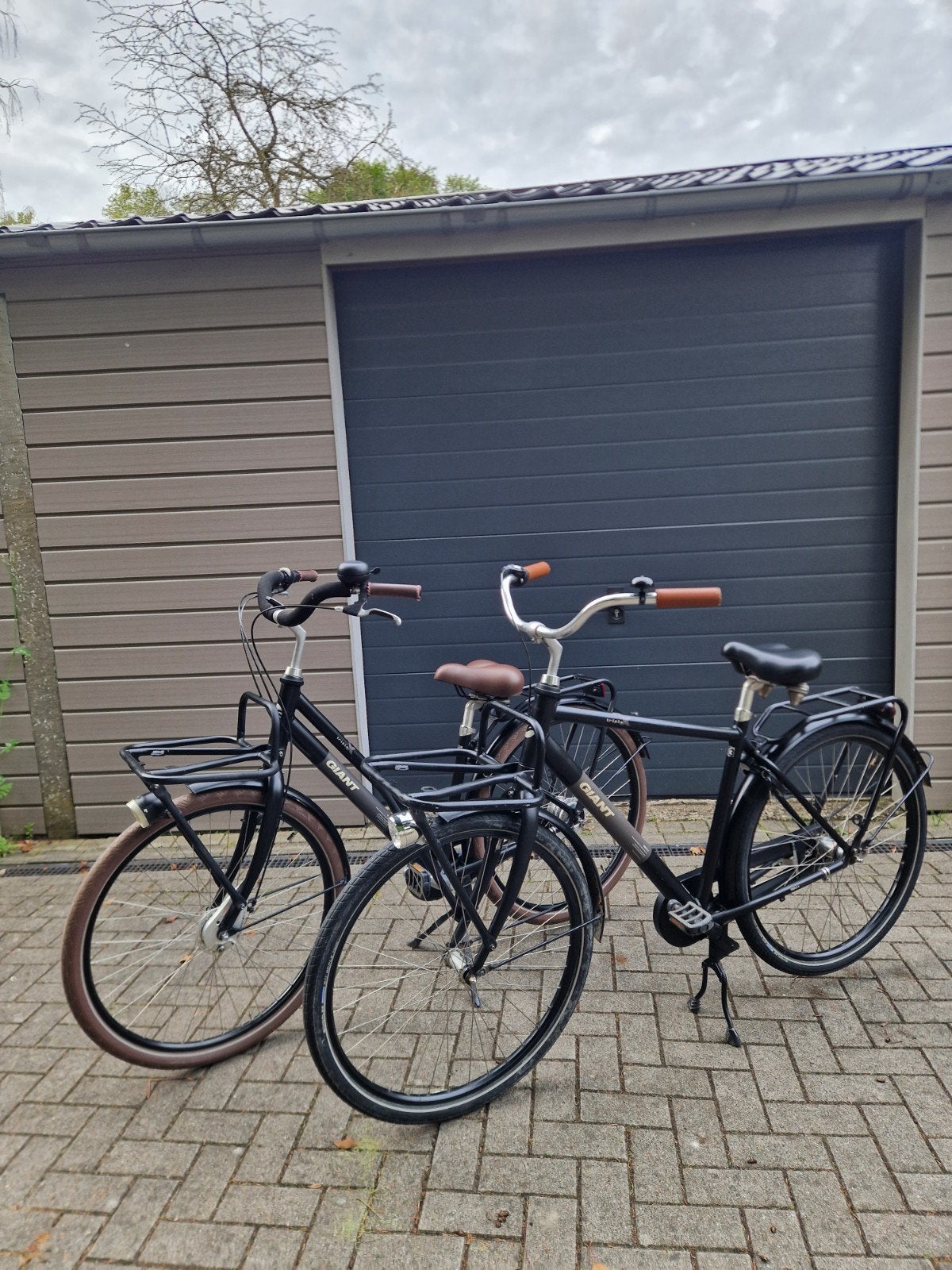 Giant triple X dames-/herenfiets - 28 inch - zwart, Ophalen, Gebruikt, Giant
