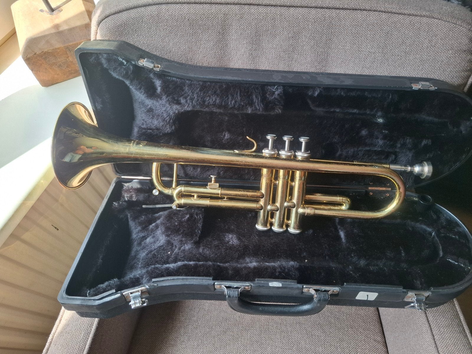 Jupiter Trompet in Hardcase - Gebruikt, poetsbeurt nodig, Muziek en Instrumenten, Ophalen of Verzenden, Gebruikt, Bes-trompet