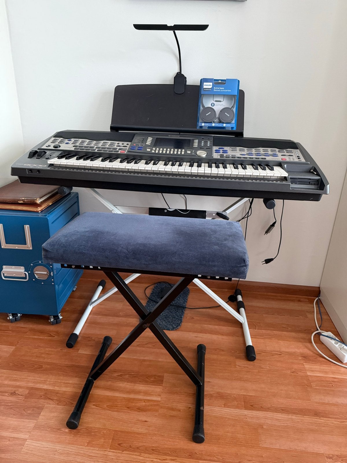 Yamaha PSR-9000 keyboard met standaard en kruk, Ophalen, Gebruikt, Yamaha, Met standaard