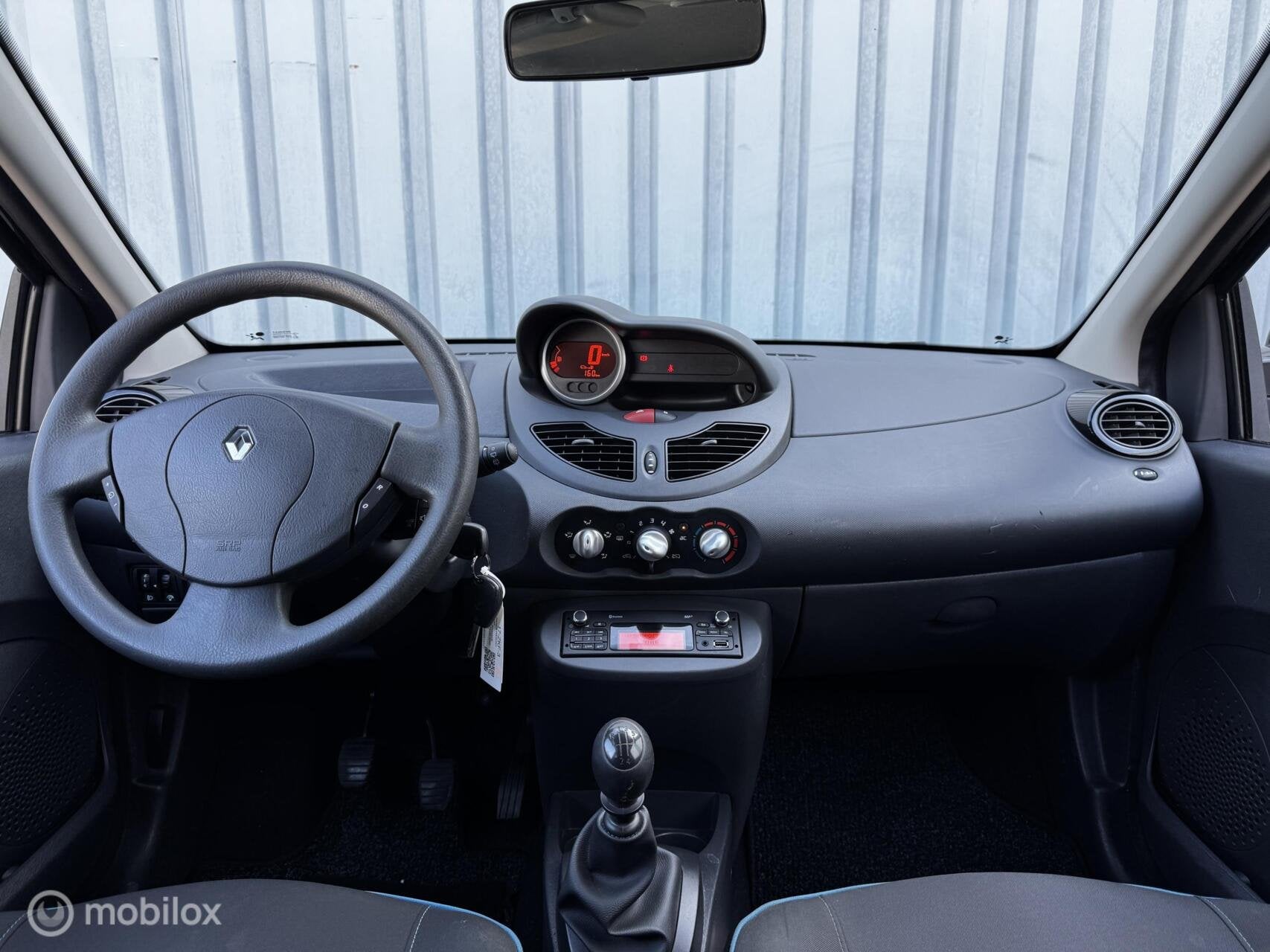 Renault Twingo 1.2 16V Collection | Airco | Cruise | BT, Voorwielaandrijving, Zwart, 4 cilinders, Zwart