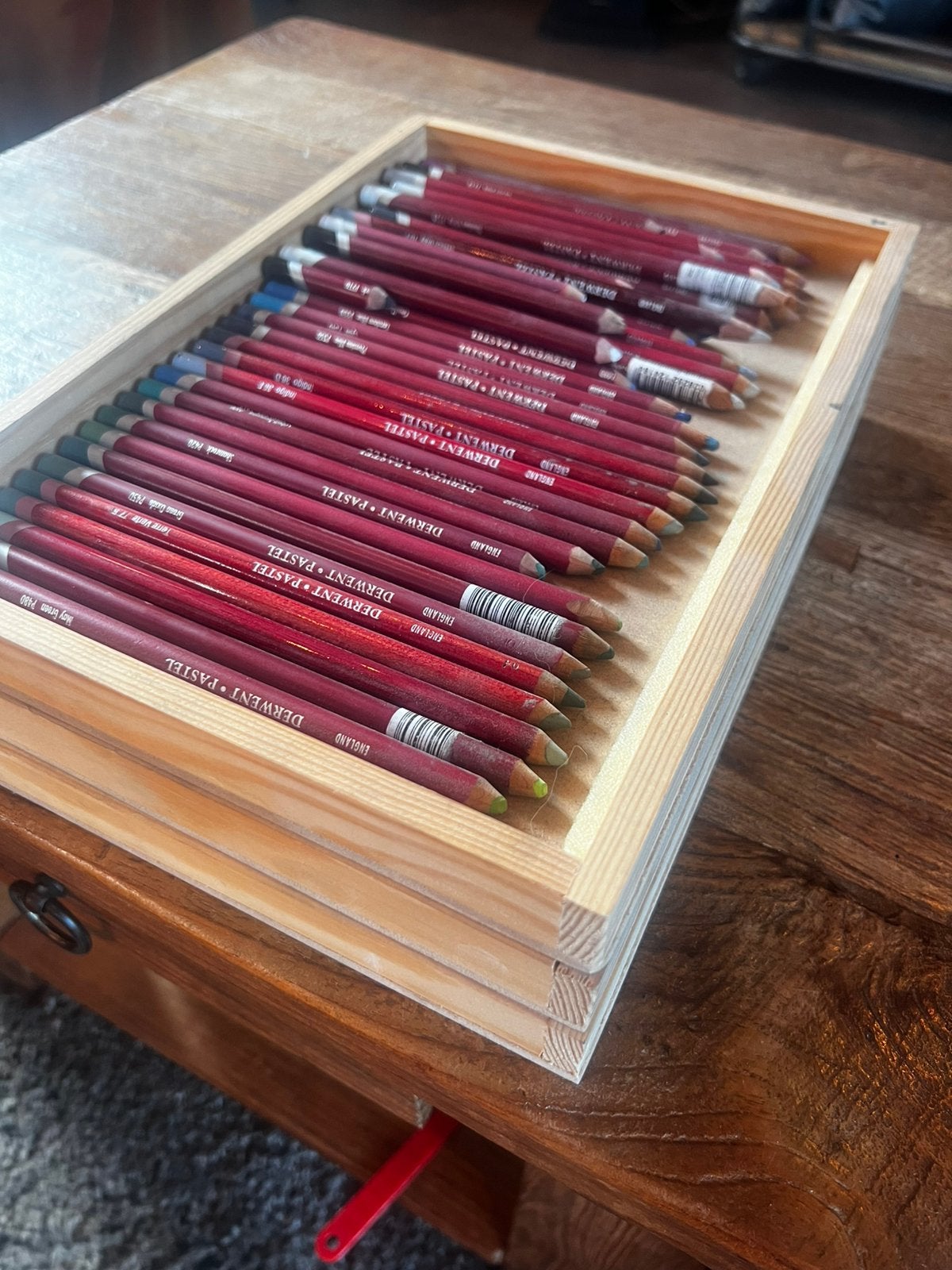 Derwent pastel potloden, Ophalen of Verzenden, Zo goed als nieuw, Potlood of Stift