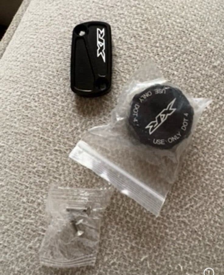 BMW XR remvloeistof reservoir kapjes NIEUW, Motoren, Ophalen of Verzenden, Nieuw