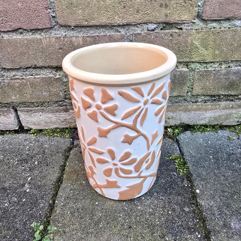 Vaas met bloemmotief, Ophalen of Verzenden, Zo goed als nieuw, Wit