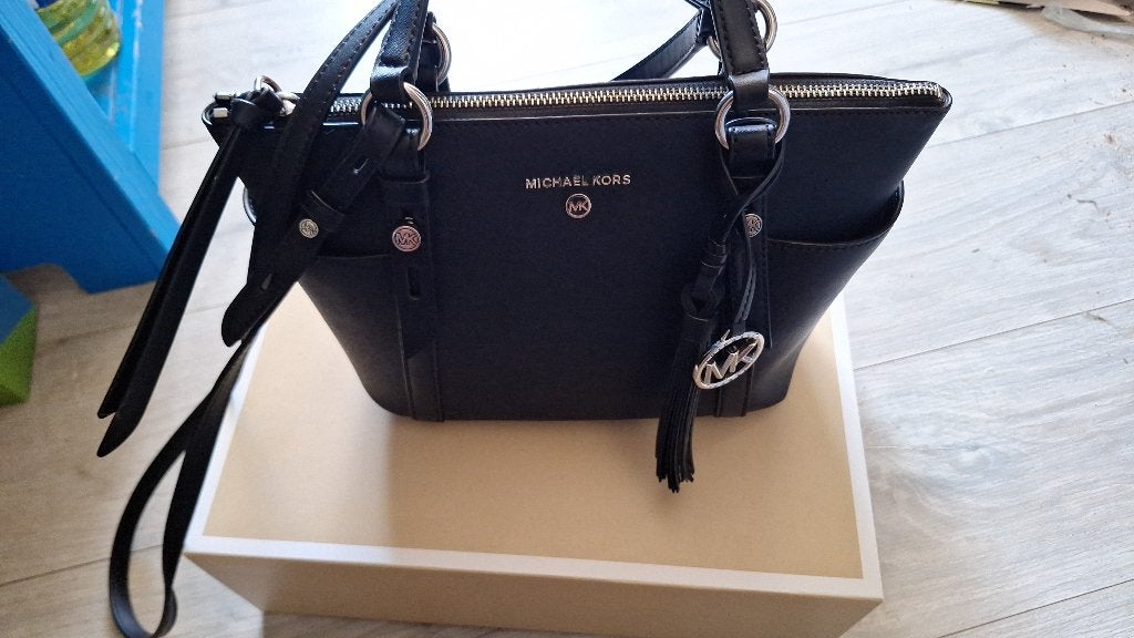 Michael Kors tas inclusief doos, Ophalen, Zo goed als nieuw, Zwart, Handtas