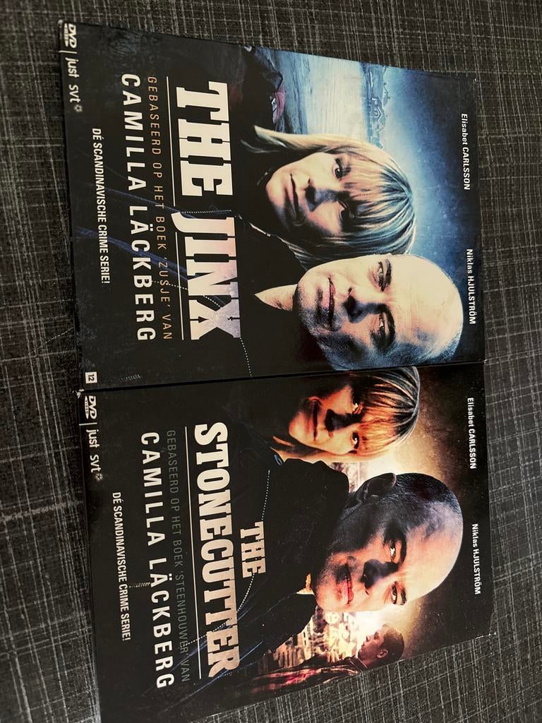 Camilla Läckberg DVD Boxset: The Jinx & The Stonecutter, Vanaf 12 jaar, Ophalen of Verzenden, Gebruikt, Detective en Krimi
