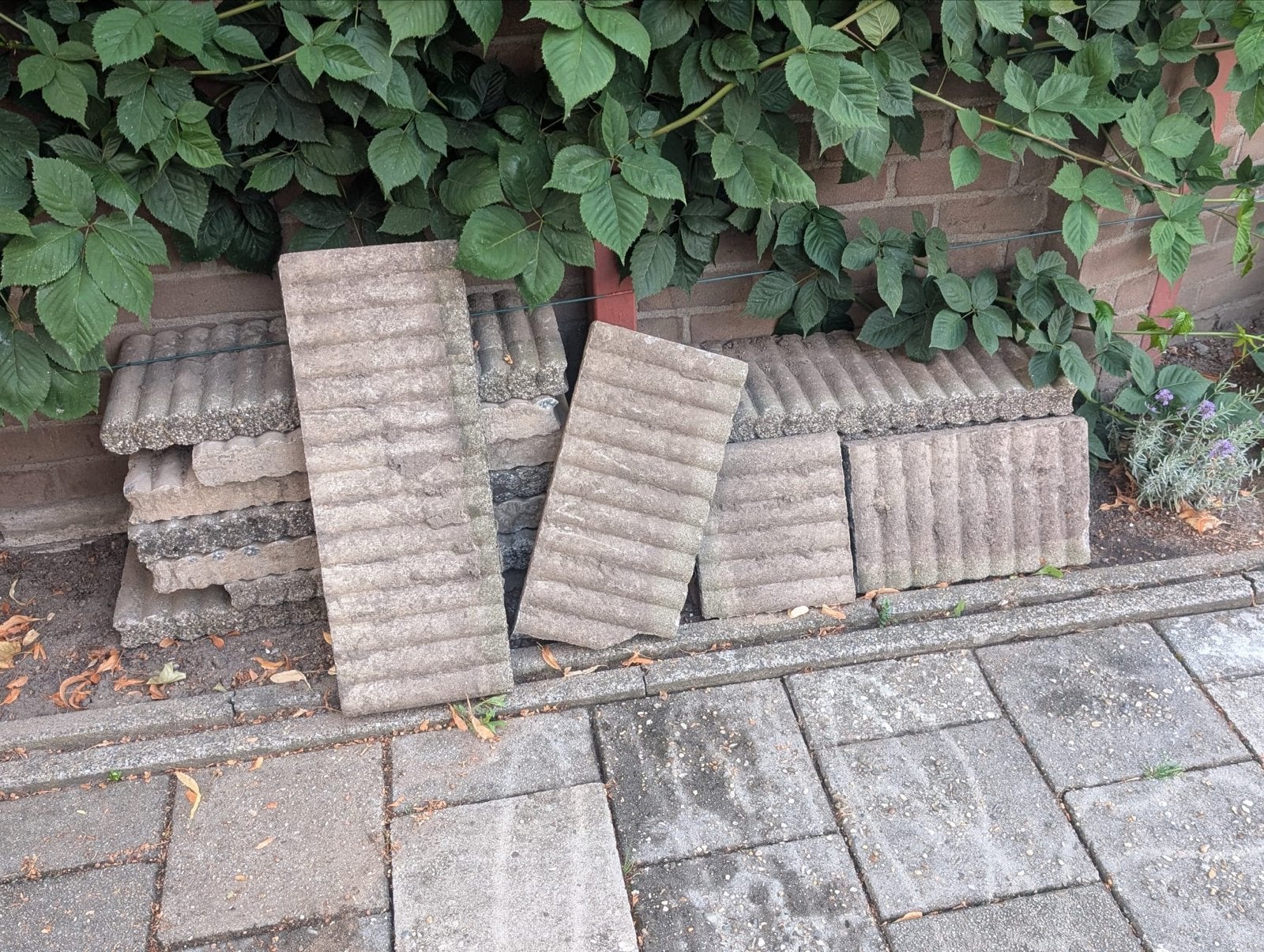 Bandjes GRATIS!, Ophalen, Gebruikt, Minder dan 5 m², Beton