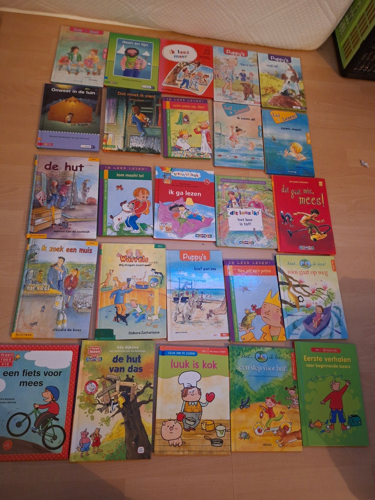 45 verschillende avi leesboekjes, Ophalen of Verzenden, Zo goed als nieuw, 3 tot 4 jaar