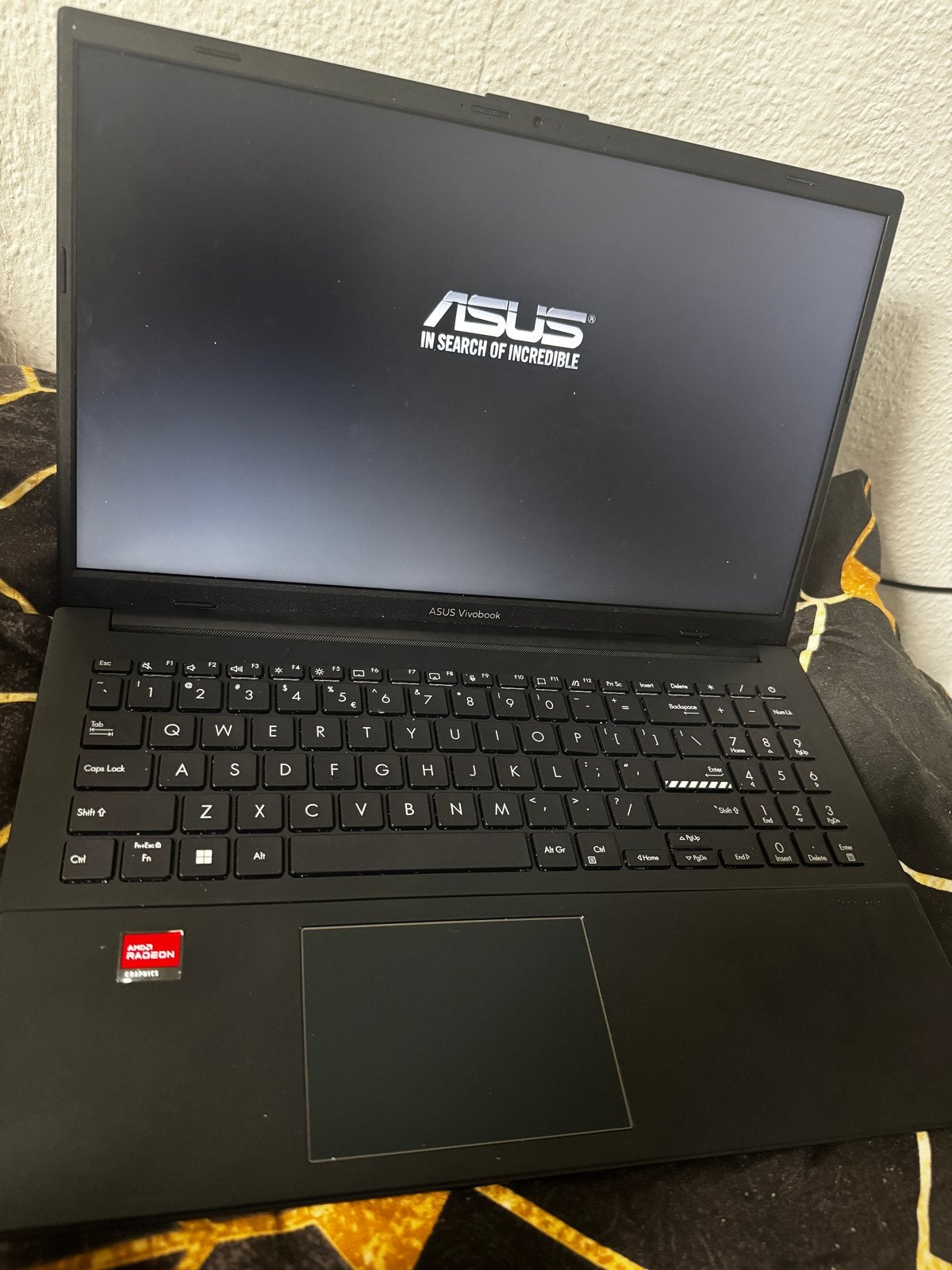 Laptop Asus vivobook, Computers en Software, Windows Laptops, Ophalen, 2 tot 3 Ghz, 14 inch, Zo goed als nieuw