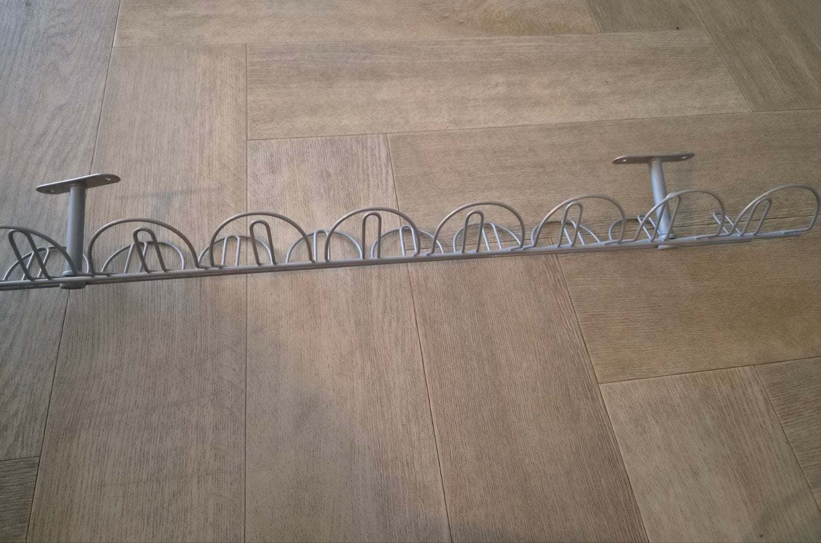 Signum kabelgoot horizontaal, zilverkleur, 70 cm, Diversen, Bureau-accessoires, Ophalen of Verzenden, Zo goed als nieuw