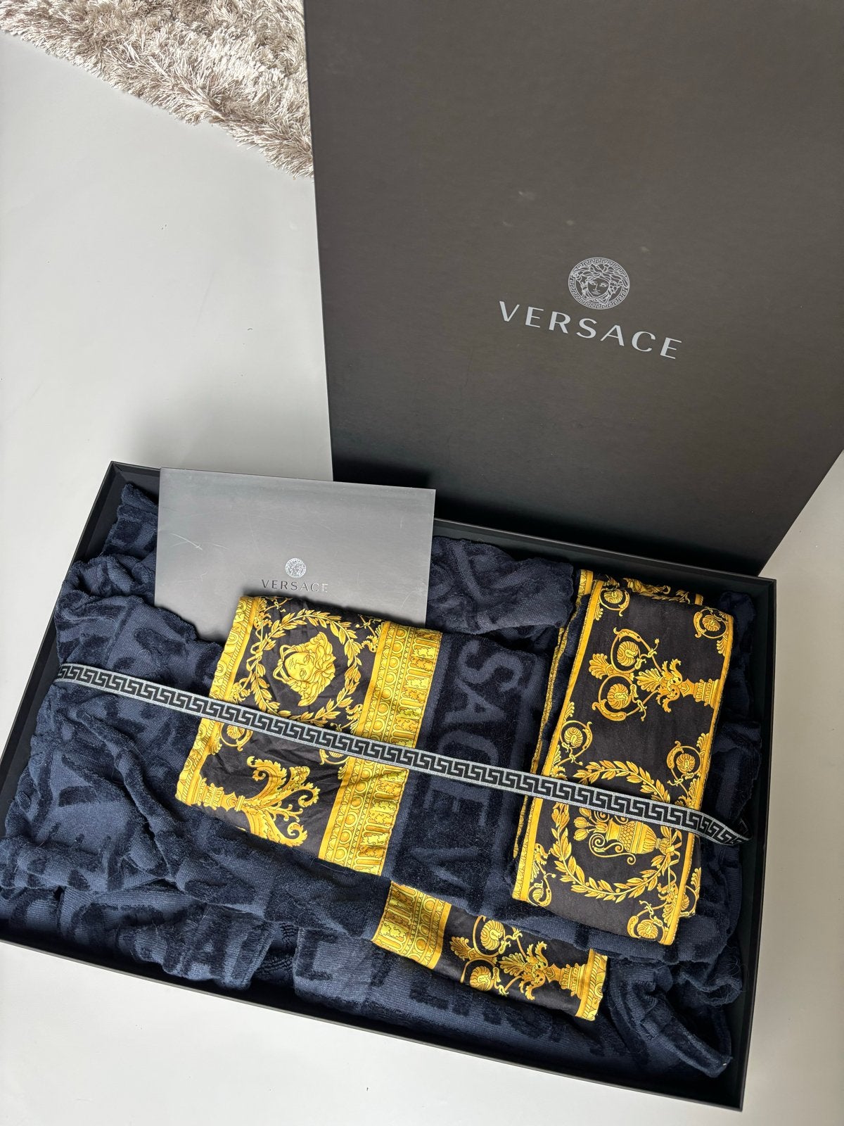 Versace badjas L, donkerblauw, Kleding | Heren, Overige Herenkleding, Ophalen of Verzenden, Zo goed als nieuw