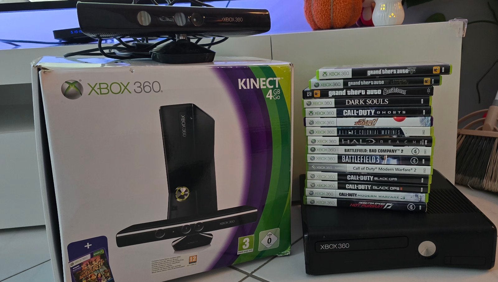 Xbox 360 met Kinect, 2 controllers en games, Ophalen of Verzenden, Gebruikt, Met 2 controllers, Met games