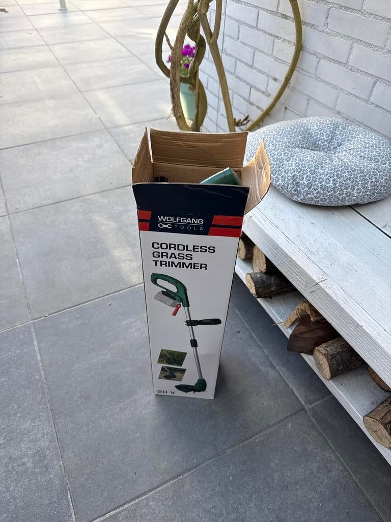 Wolfgang Cordless Grastrimmer 20V - Nieuw in doos, Ophalen of Verzenden, Nieuw, 30 tot 50 cm, Accu
