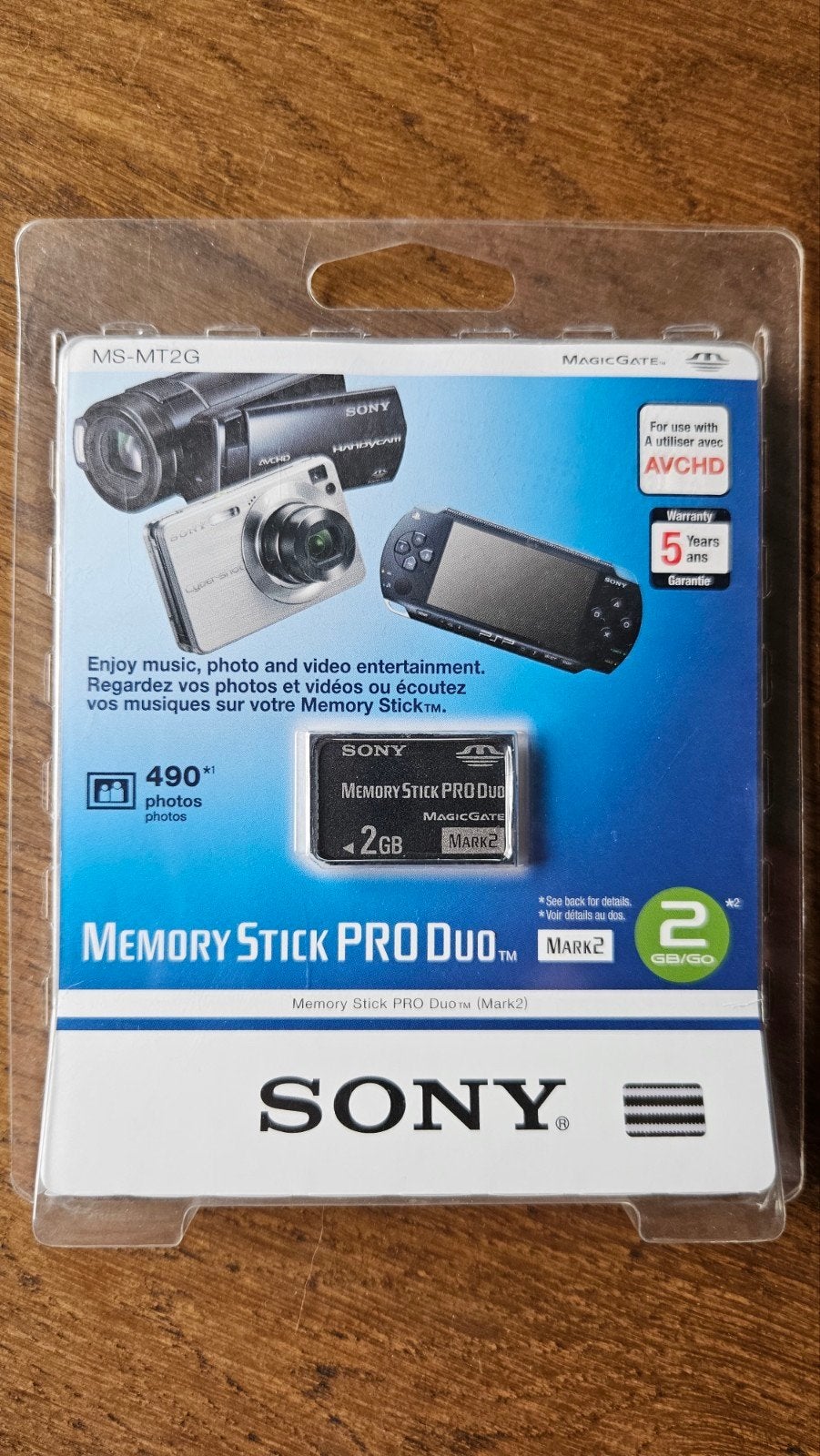 Sony Memory Stick PRO Duo 2GB (Mark2 / MK2) – Nieuw in gesea, Memory stick, Nieuw, Ophalen of Verzenden, Sony