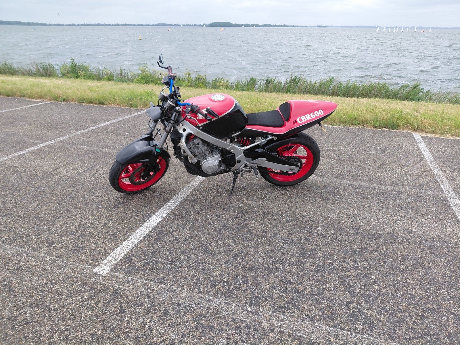 honda cbr600f 1992 omgebouwd tot  street figter, Particulier