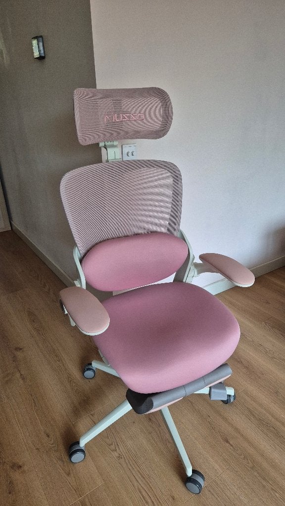 MUSSO E80 Muse Ergonomic Office Chair Pink - Like New, Ophalen, Roze, Bureaustoel, Ergonomisch