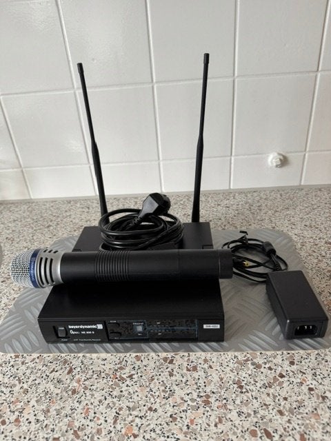 Beyerdynamic Draadloze Microfoon Set - Zo Goed als Nieuw, Ophalen, Zo goed als nieuw, Zangmicrofoon, Draadloos