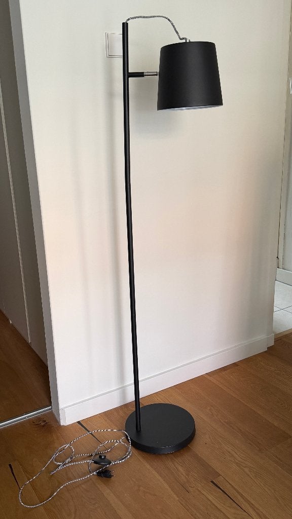 Zuiver Buckle Head Floor Lamp - Black, Huis en Inrichting, Ophalen, 100 tot 150 cm, Zo goed als nieuw, Metaal