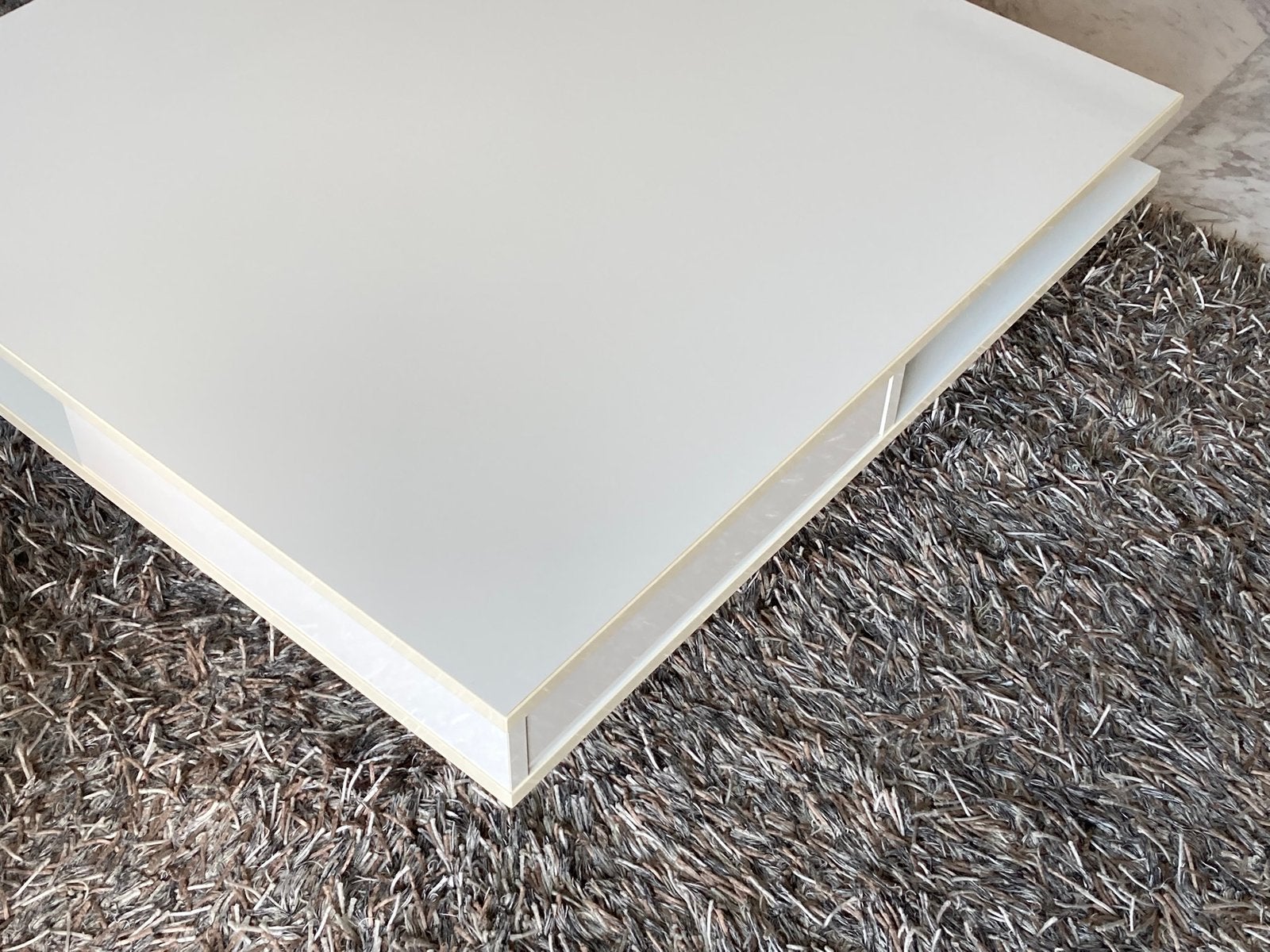 Salontafel hoogglans wit met 2 lades en open opbergvakken, Ophalen, Overige materialen, Strak-Modern, 50 tot 100 cm