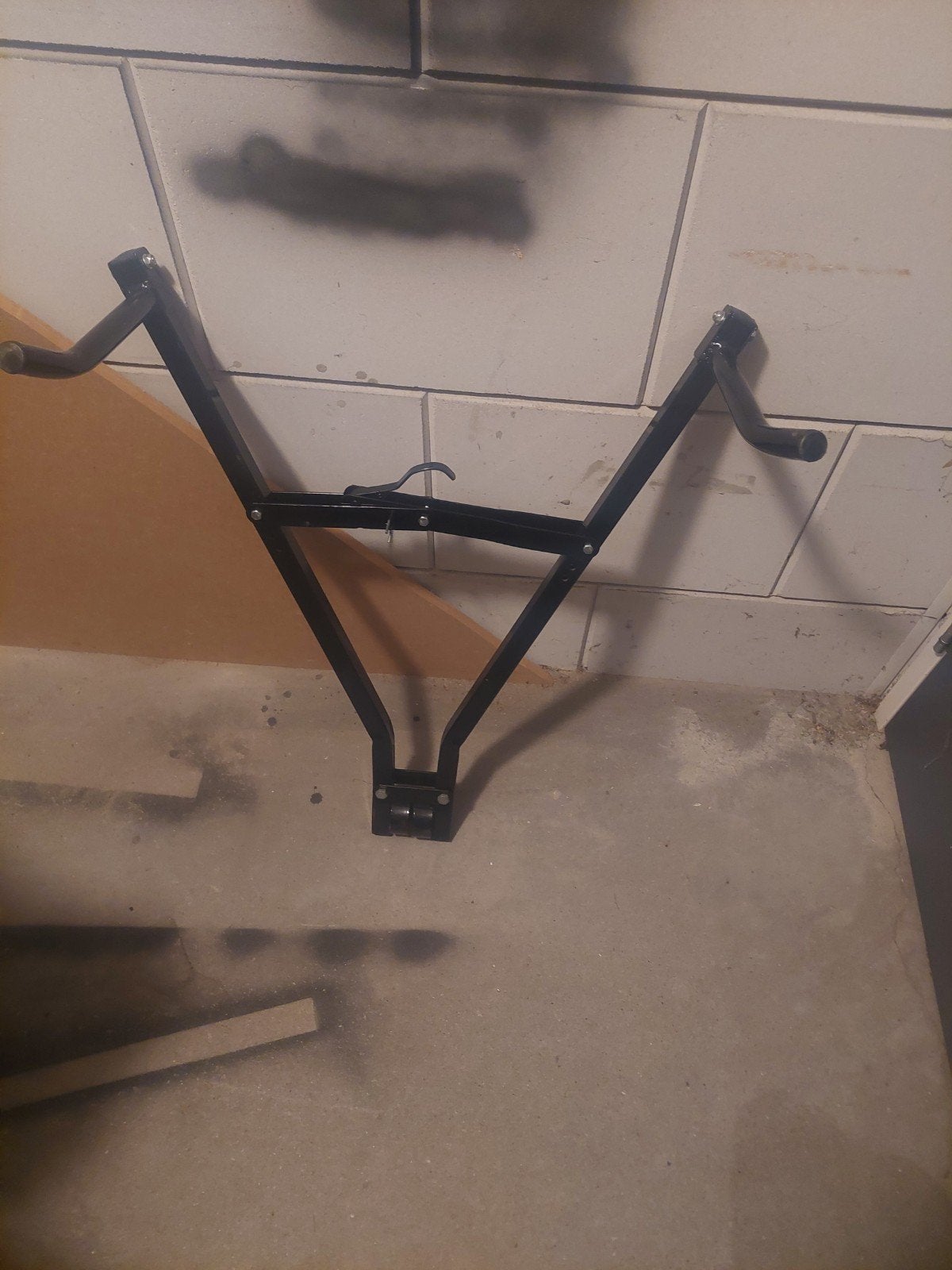 Fietsendrager voor aan de muur, Ophalen, Zo goed als nieuw