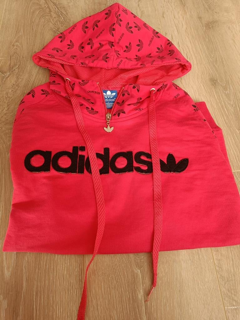 Adidas hoodie rood-zwart, Maat 38/40 (M), Adidas, Ophalen of Verzenden, Zo goed als nieuw