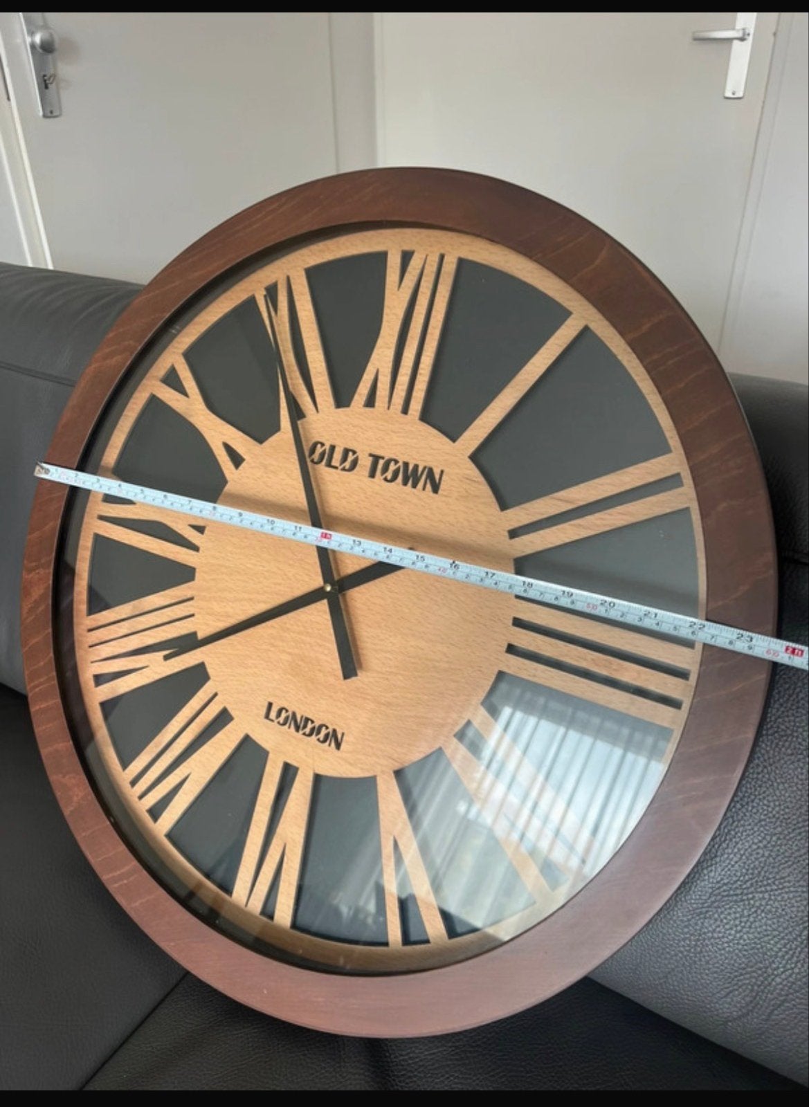 Grote Houten Wandklok 'Old Town London' - Zo goed als nieuw, Ophalen, Bruin, Analoog, Zo goed als nieuw