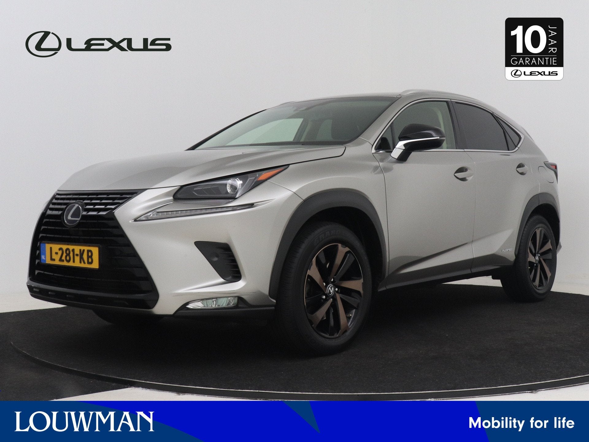 Lexus NX 300h AWD Luxury Line | Dealeronderhouden | Lederen, Auto's, Lexus, Automaat, Gebruikt, 1760 kg, Leder