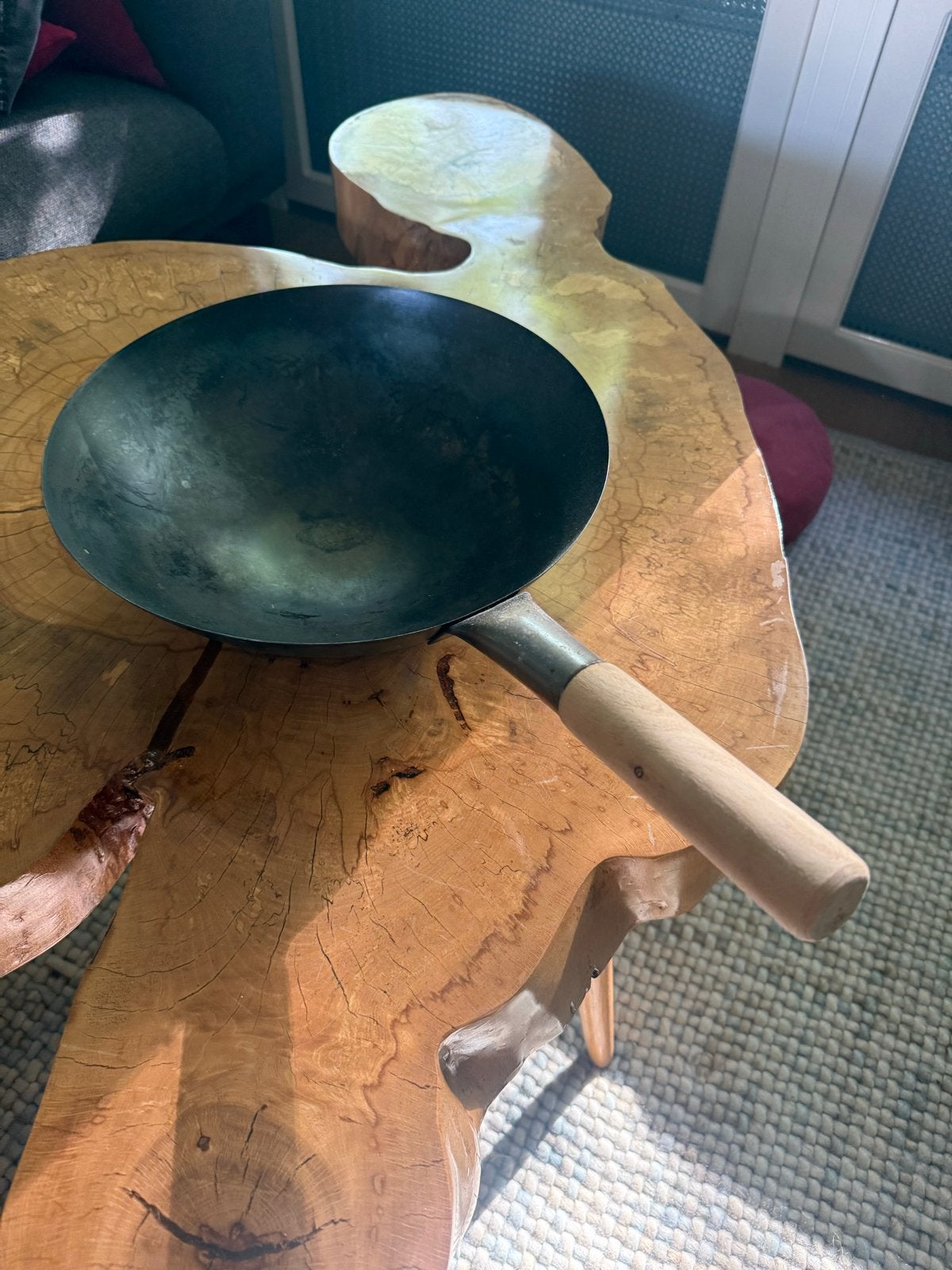 Wokpan 33 cm met onderstel voor gaspit & houten handvat, Overige materialen, Gebruikt, Met handvatten, Ophalen of Verzenden