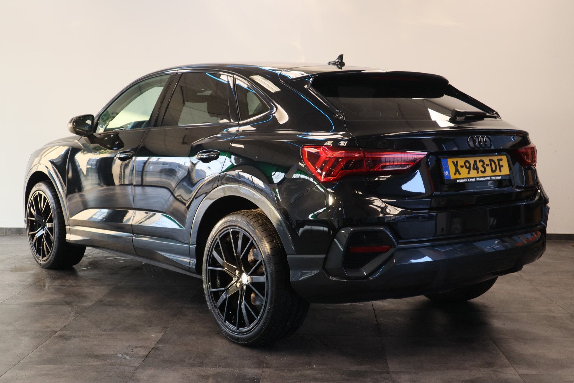 Audi Q3 Sportback 35 TFSI Pro Line business Camera 21'' ACC, Stof, Euro 6, 4 cilinders, 150 pk