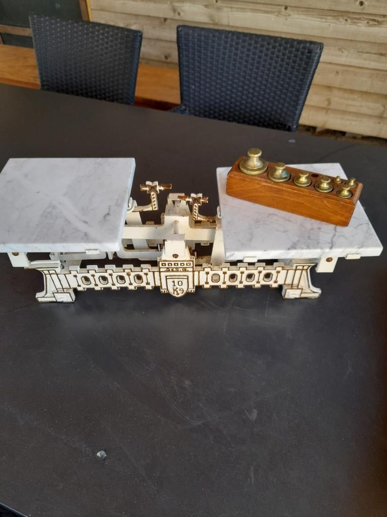 Oude weegschaal met gewichten, Antiek en Kunst, Curiosa en Brocante, Ophalen of Verzenden