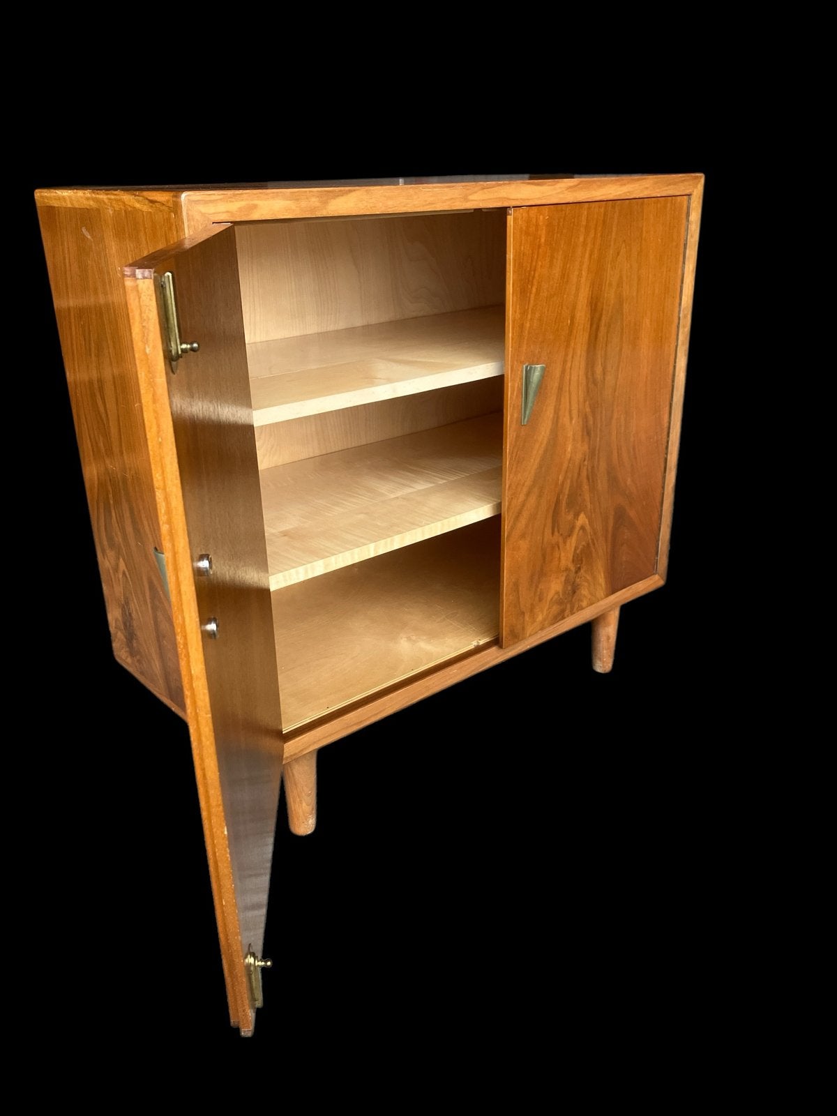 AA Patijn kastje / dressoir uit de jaren '50, Ophalen
