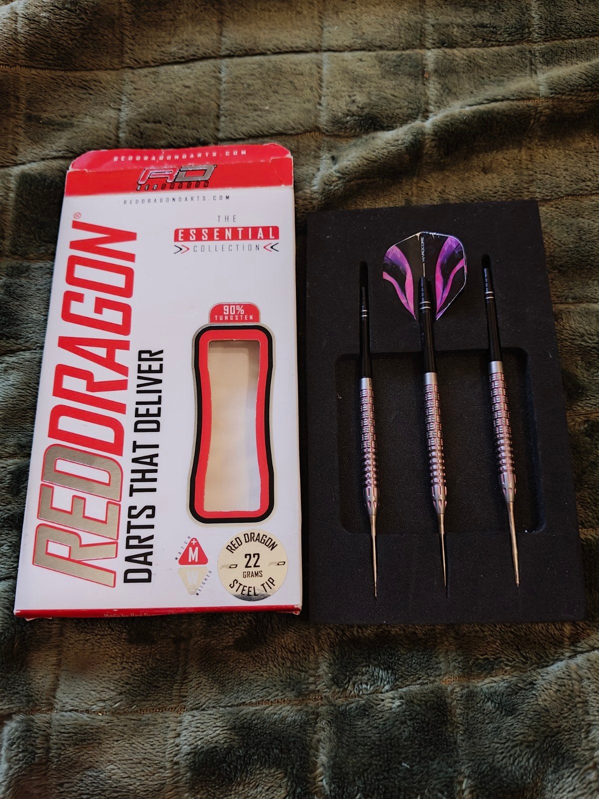 Red Dragon Tyrian Darts - 22 gram -, Ophalen of Verzenden, Zo goed als nieuw, Pijlen