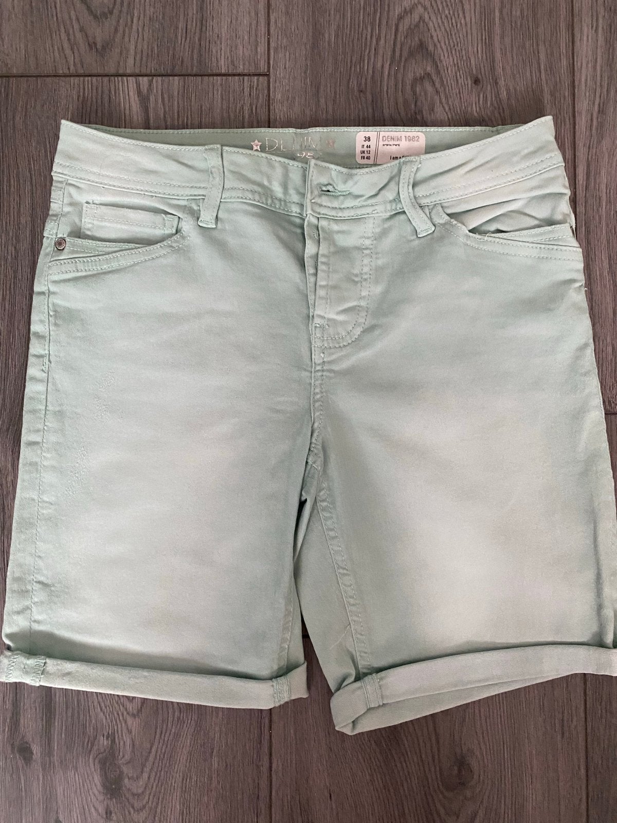 Nieuwe korte broek - Denim 1982 - Maat 38 (M), Kleding | Dames, Maat 38/40 (M), Kort, Nieuw, Ophalen of Verzenden