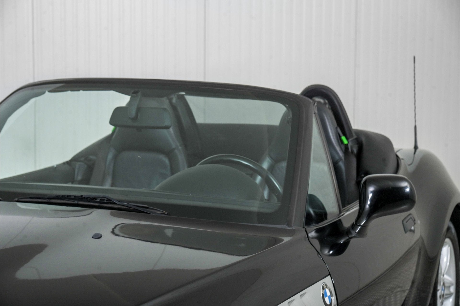 Foto 29 van BMW Z3 Roadster 1.8 S Airco . (bj 2001)