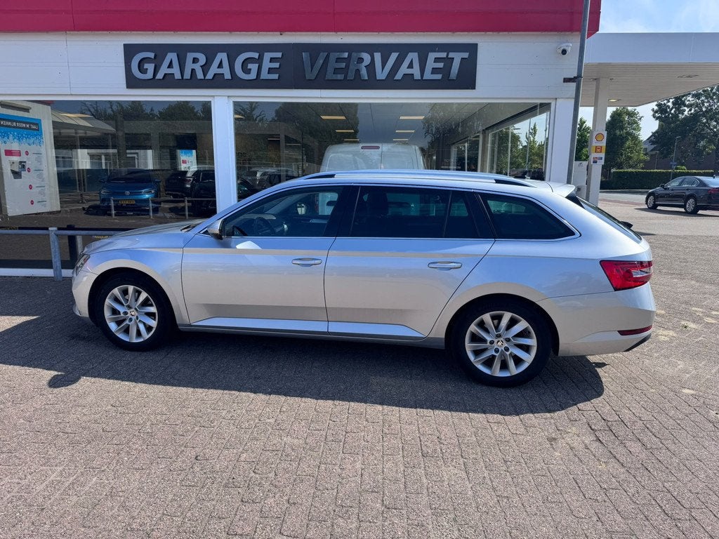 Skoda Superb Combi 1.4 TSI iV Business Edition Plus, Auto's, Skoda, Te koop, Superb, ABS, Achteruitrijcamera, Airbags, Airconditioning