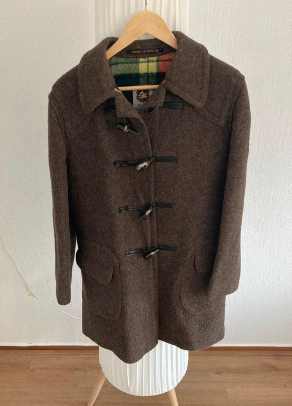 Nieuwe Vintage Alloqui Wollen Duffelcoat - Bruin met Ruit, Kleding | Dames, Ophalen of Verzenden, Nieuw, Maat 42/44 (L), Bruin