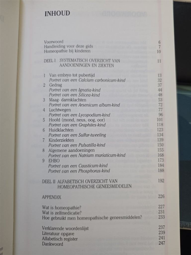 De Homeopatische Kindergids — Middelen bij Kinderkwalen, Ophalen of Verzenden, Gelezen, Overige onderwerpen, Achtergrond en Informatie
