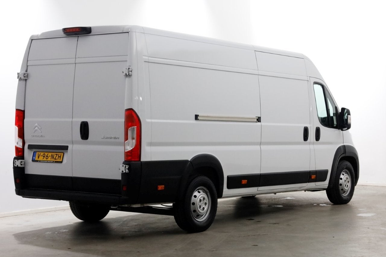 Citroën Jumper 2.2 BlueHDi 165pk L4H2 Airco/Navi/Camera 06-, Auto's, Voorwielaandrijving, Gebruikt, Euro 6, 4 cilinders