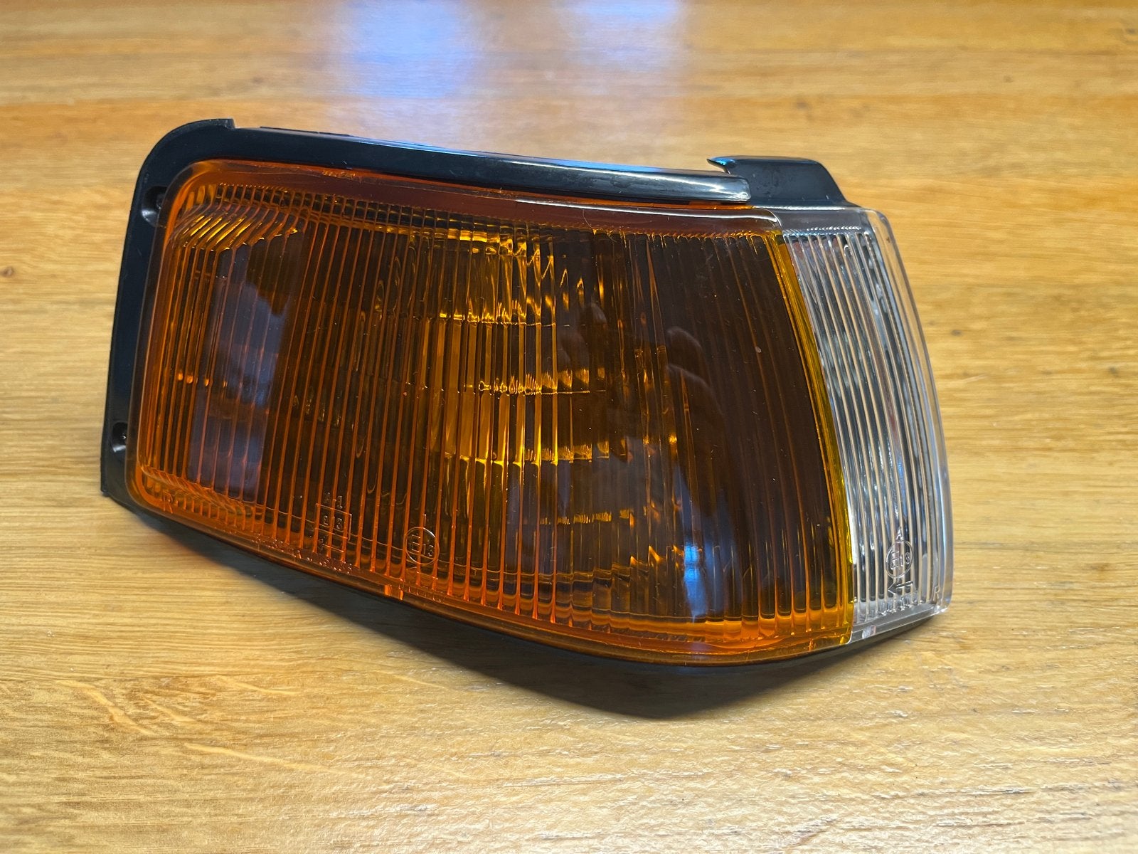 Knipperlicht rechts voor Mazda 323 (1991-1995) - Nieuw, Ophalen of Verzenden, Nieuw, Mazda